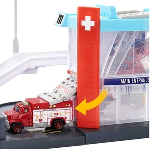 Action Drivers Vehicle Playset Realisitic - Multi / Helicopter Rescue Playset with 1 Ambulance Helicopter by Matchbox