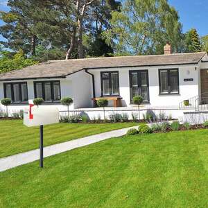 Rottner US Mailbox Stand Black - Black by Rottner Safes