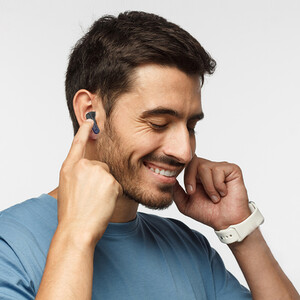 Touch Screen Ear Buds - Black