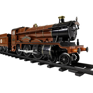 Harry Potter Ready to play Trainset 37 Piece - Red by Lionel