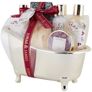 Jonas & James Winter Berry and Clementine Gift Set - White by Jonas & James