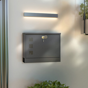 HOMCOM Wall Mounted Letter Box Post Box for Outside Mailbox with 2 Keys - Black by HOMCOM