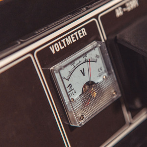 Portable Petrol Engine Generator 3.4kVa 2800W 8HP G6500W - Yellow by Miller And Mason