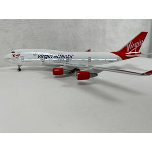 Plane Model 747 - Mixed by Chame