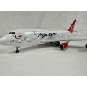 Plane Model 747 - Mixed by Chame