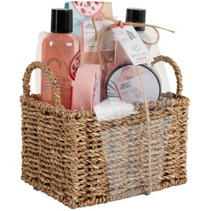 Skin Therapy Pamper Basket - Brown