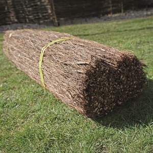 Brushwood Thatch Screen Roll by Garden Gear