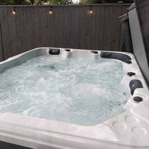 Relax Hot Tub - Sterling Silver by Passion