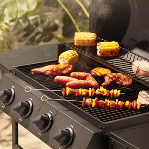 Compact Gas Grill - Black / 121.5cm by VonHaus