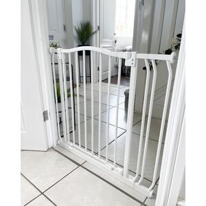 Curved Top Dog Gate - Matt White / 198cm by Bettacare