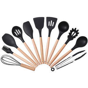 11-piece Silicone Kitchen Utensil Set - Black by Livingandhome