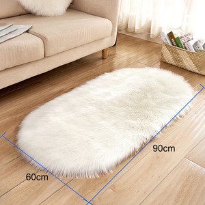 Livingandhome White Oval Shaggy Area Rug - White / 90cm by Livingandhome