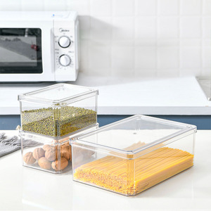 Transparent Stackable Fridge Food Storage Boxes - Transparent / 2.5 - 6 l by Livingandhome