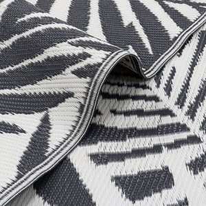 JVL Lightweight Reversible Plastic Woven Outdoor Rug, 120x170cm - Grey by JVL