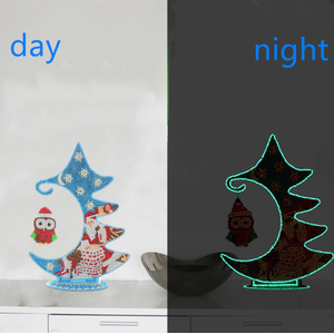 Christmas Santa Diamond Painting Kit - White by Syntego