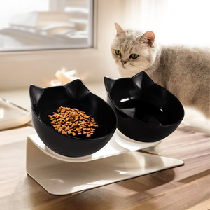 Double Bowl Slanted Cat Feeder by Livingandhome