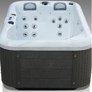 Palm Spas Dual Lounger - 3 Seat Hot Tub- American Balboa 13amp Plug and Play - White by Palm spas