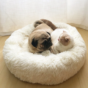 70cm Round Plush Pet Bed - White by Livingandhome