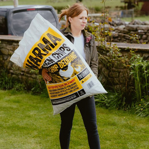 Premium Hardwood Chicken Coop Wood Chips - Beige / 52kg by Warma