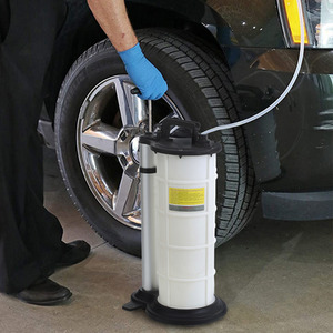 9L Manual Oil Extractor Tool Hand Pump - Black + White by Livingandhome