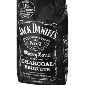 Jack Daniels Whiskey Barrel Grilling Charcoal 3.6kg with Smoking Chips - Briquet by Jack Daniel's