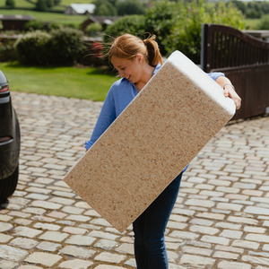 Large Bale Wood Shavings Animal Bedding - Beige / 20kg by Warma