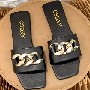 Women's Flat Sandals with Chain Decoration