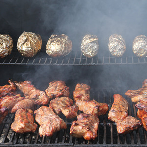 Whisky Smoking Wood Chips - Brown / 6 by Bar-Be-Quick