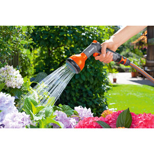 Classic Multi Ergonomic Sprayer by Gardena