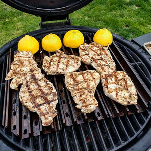 Set of 3 Interlocking GrillGrates for the Large Big Green Egg and Kamado Joe Classic by Grill Grate