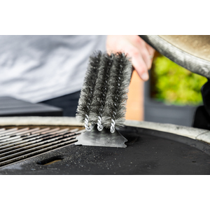 MasterClass BBQ Bristle Spiral Grill Brush - Black by MASTERCLASS