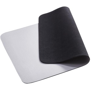 Washable Diatom Mud Pet Feeding Mat With Nonslip Bottom by Livingandhome