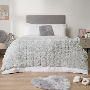 Soft Fluffy Weighted Blanket by Sienna