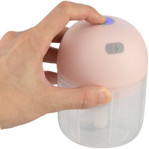 Electric Wireless Kitchen Garlic Chopper - White / 0.33kg by Livingandhome