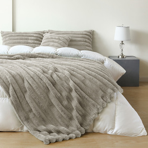 Luxury Jumbo Chunky Cord Fur Blanket by Velosso
