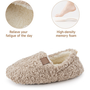 Thickened Curly Fur Warm Slippers by komore