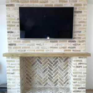 Blend 10 Brick Slips Sample Panel - Cream by The Brick Tile Company