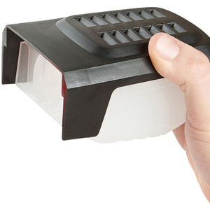 Electric Detail Sander with Built In Extraction - Red by Lumberjack