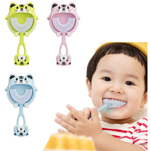 Children's Soft Bristled U-Shaped Toothbrush - Green