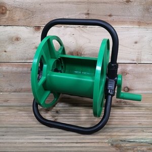 Portable Garden Hose Pipe Holder Reel - Green by Samuel Alexander