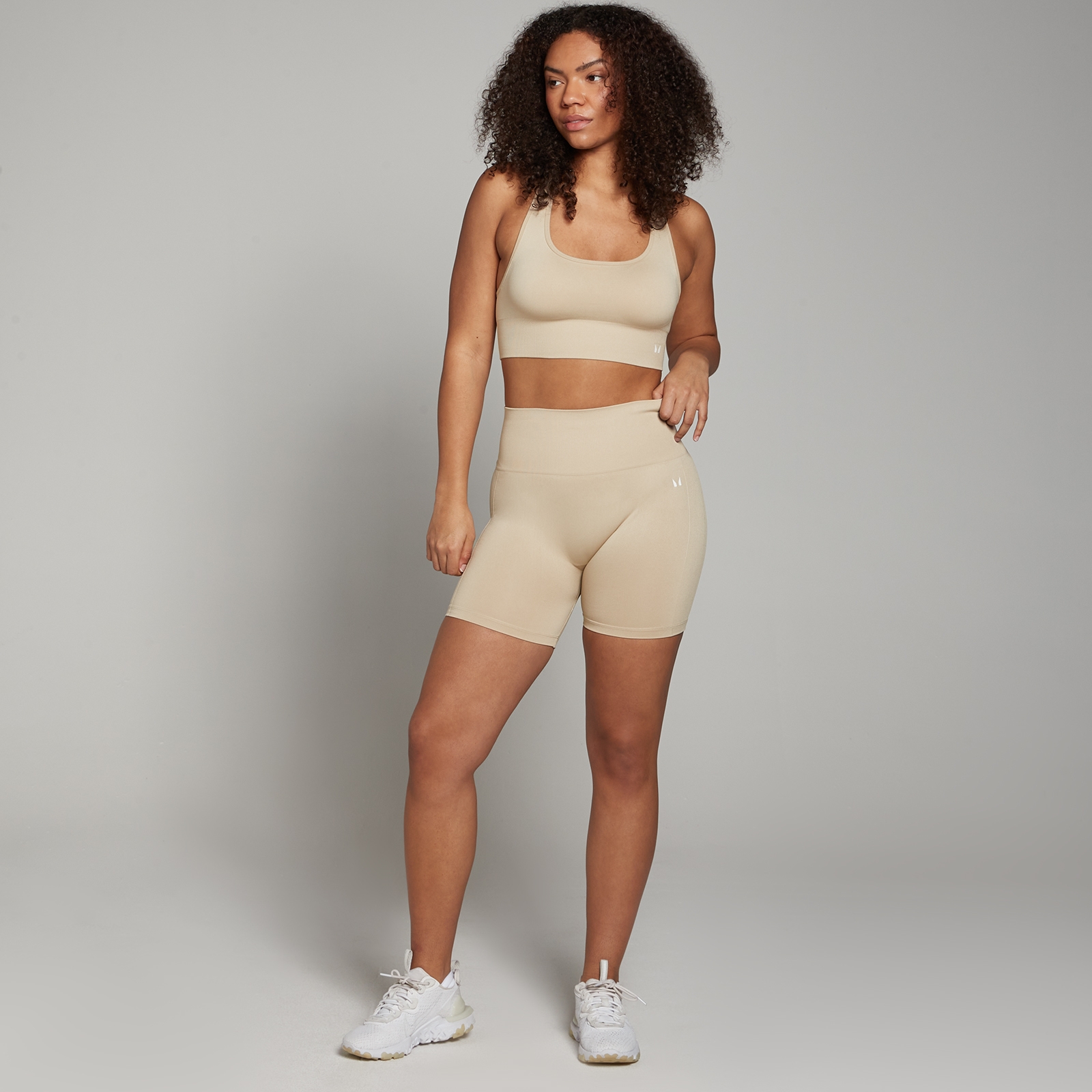 Myprotein MP Women's Shape Seamless Sports Bra - Forest Green