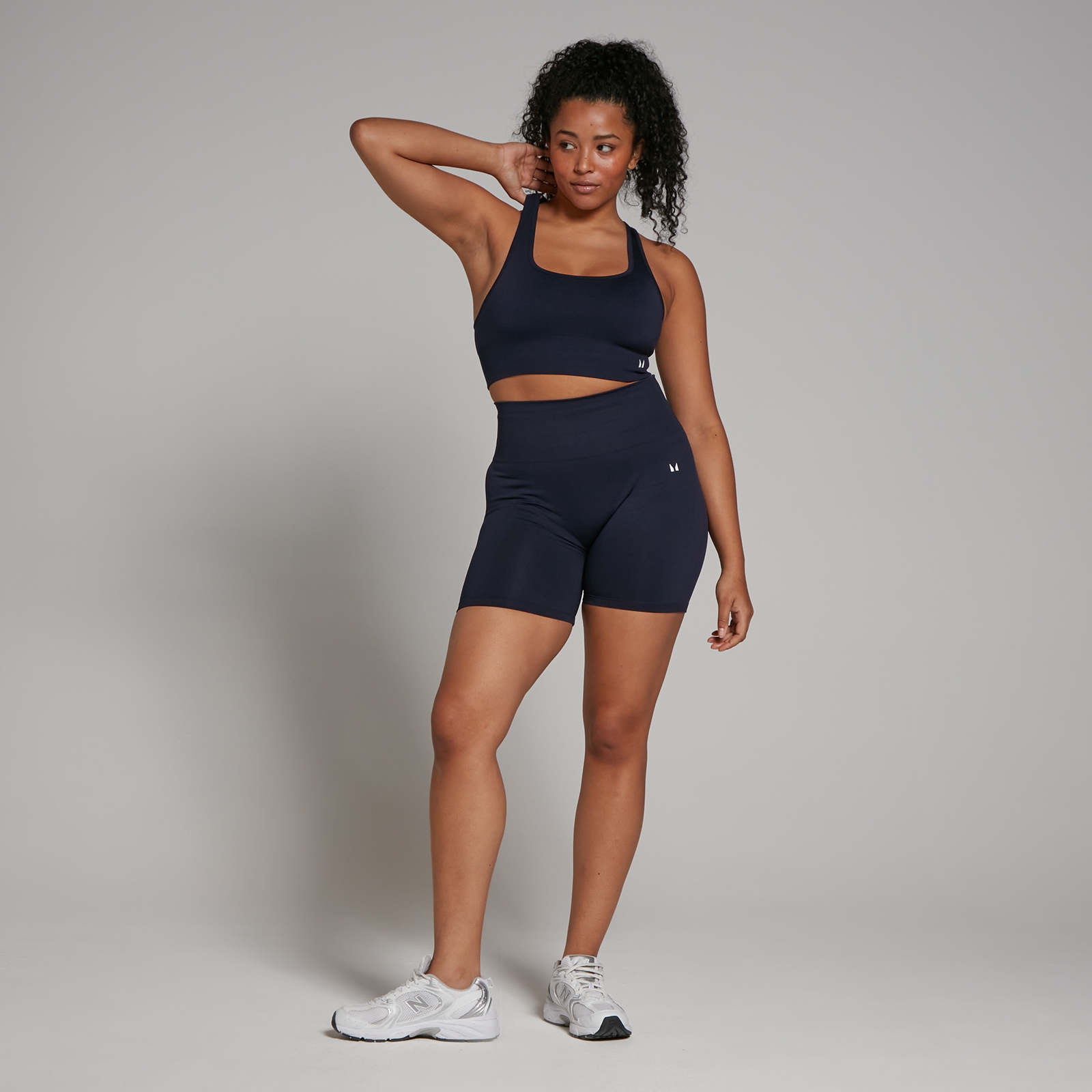 Myprotein MP Women's Shape Seamless Sports Bra - Forest Green