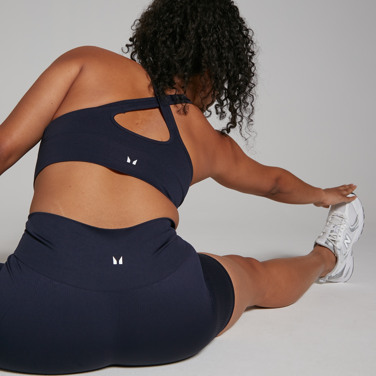 Myprotein MP Women's Shape Seamless Sports Bra - Forest Green