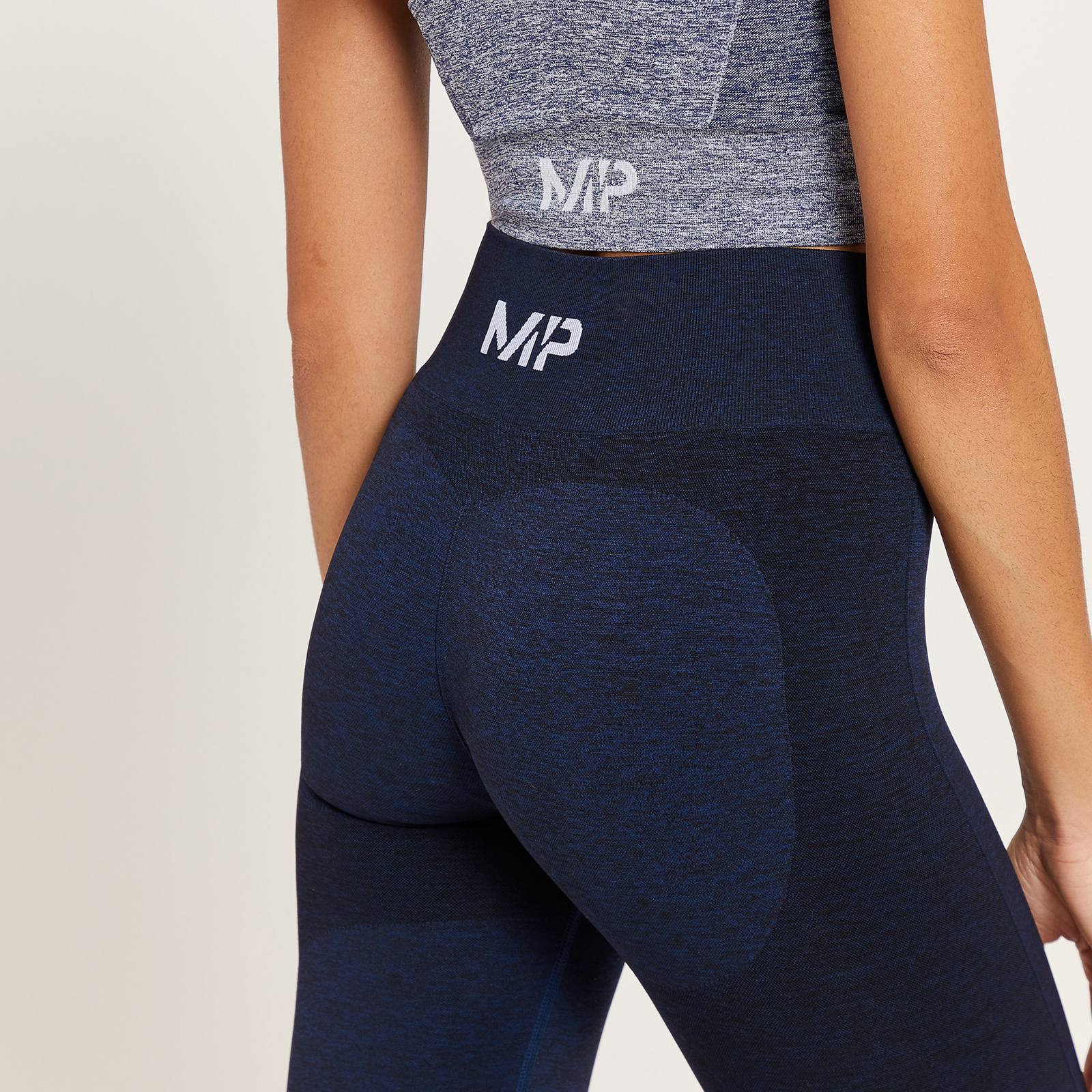 Myprotein MP Women's Curve High Waisted 3/4 Leggings - Grey Marl