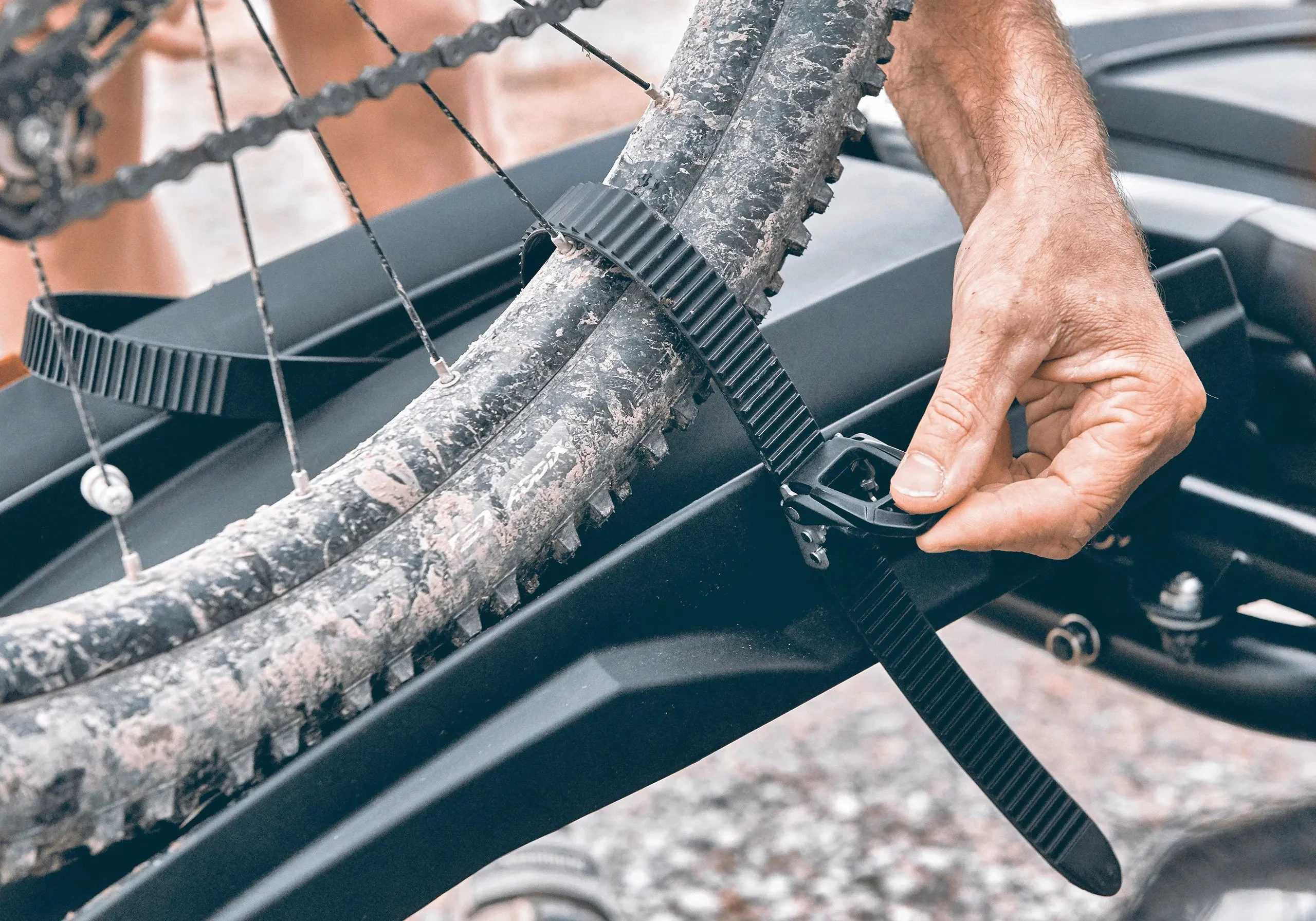 ✨Atera GENIO PRO Advanced bike carrier (2 to 3 bikes)