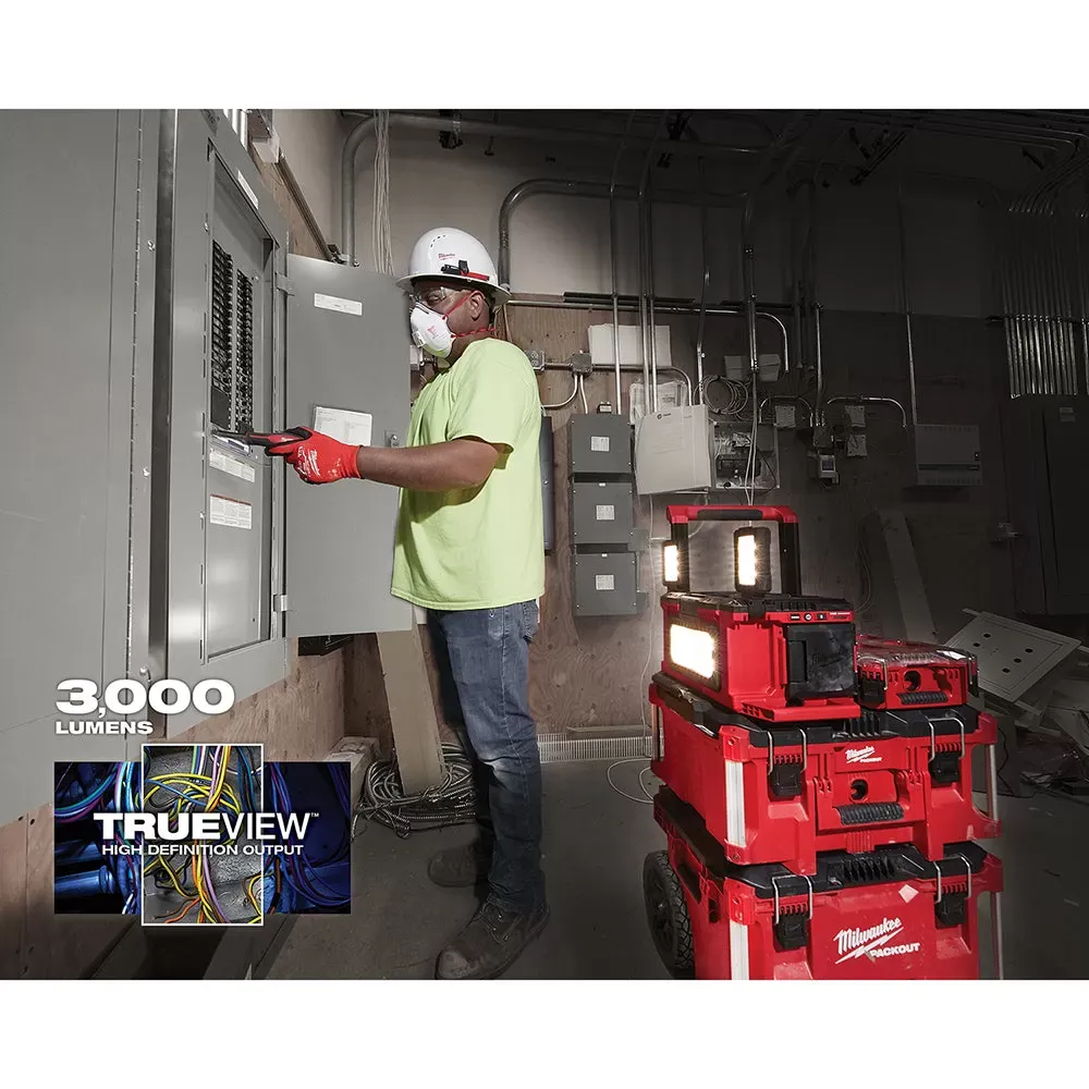 Milwaukee Pre-Sale Pre-Sale 2357-20 M18 18V PACKOUT 3000 Lumen Multi-Directional Light/Charger