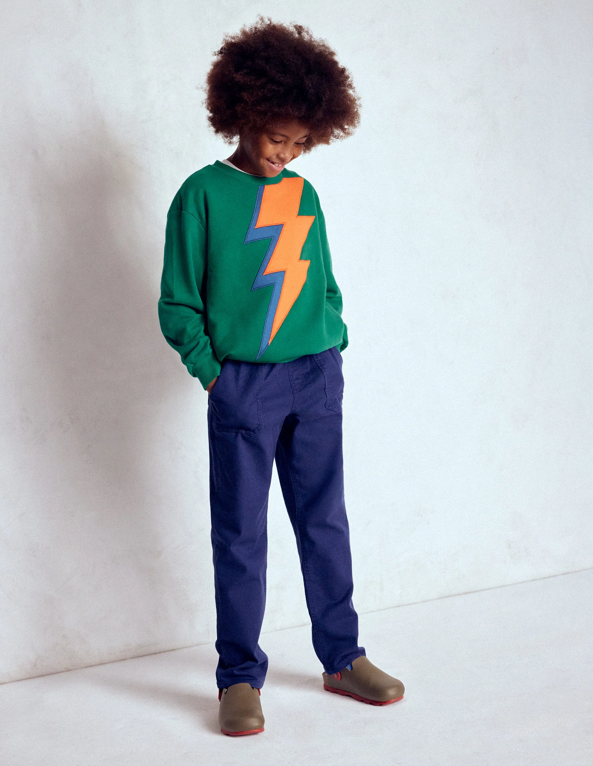 Fun Sweatshirt-Artichoke Green Lightning