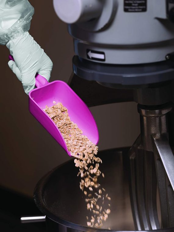 Multi-Purpose Walk Behind Push Spreader 3039632R Grounds Keeper. 100 Pound Capacity. Multi Use Tool for Grass Seed. Salt. De-Icer. Fertilizer and Seeds � Spreader