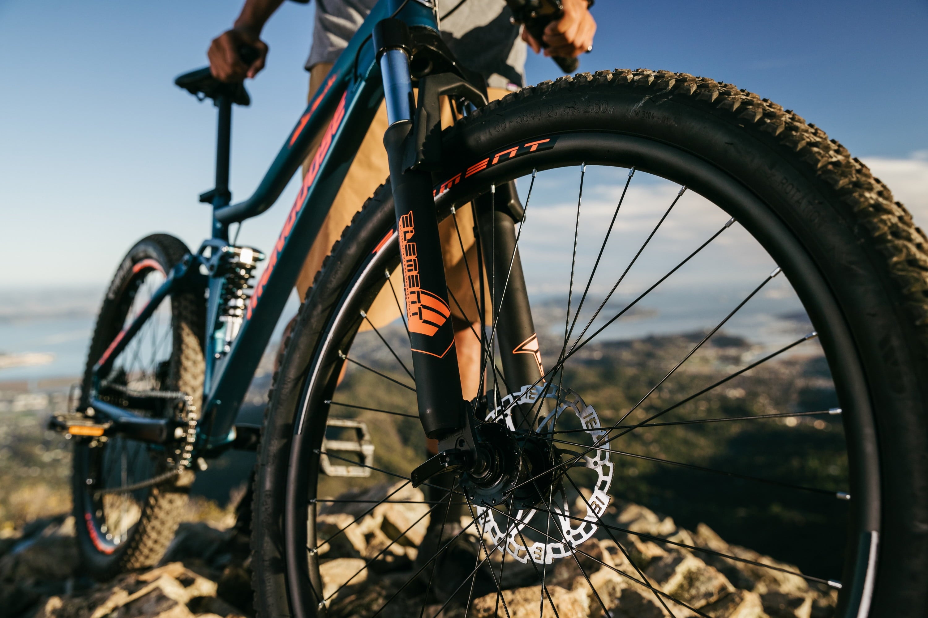 27.5 Ledge Mountain Bike. 7 Speeds. Teal