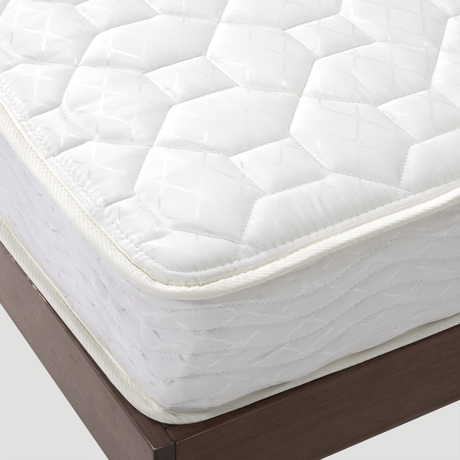 1 by Zinus Comfort 6 Innerspring Mattress. Twin